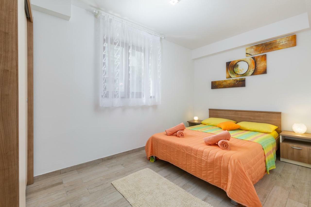 Guest House Ravnic Poreč Kültér fotó